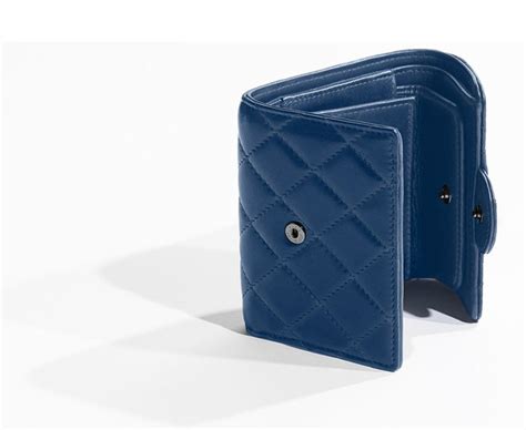 chanel tri fold wallet|chanel small zip wallet.